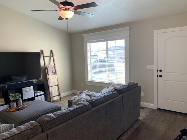 Photo - 4241 Liberty Dr