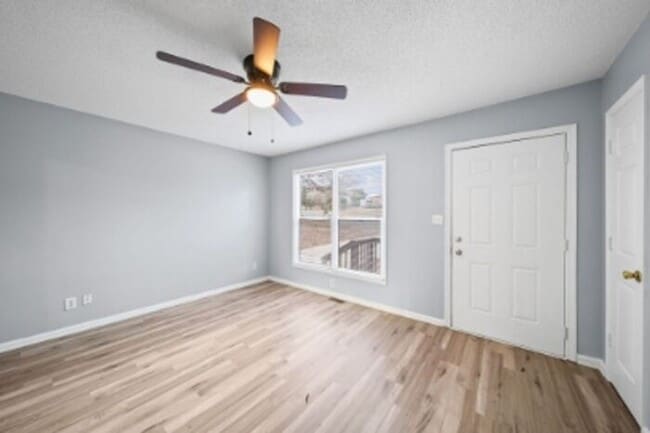 3 Bedroom 1 Bath Home - Recently Refreshed