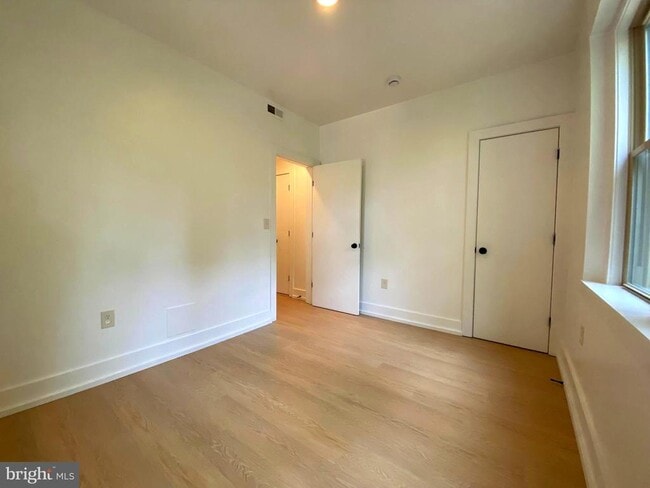 Photo - 3126 16th St NW Unit 4