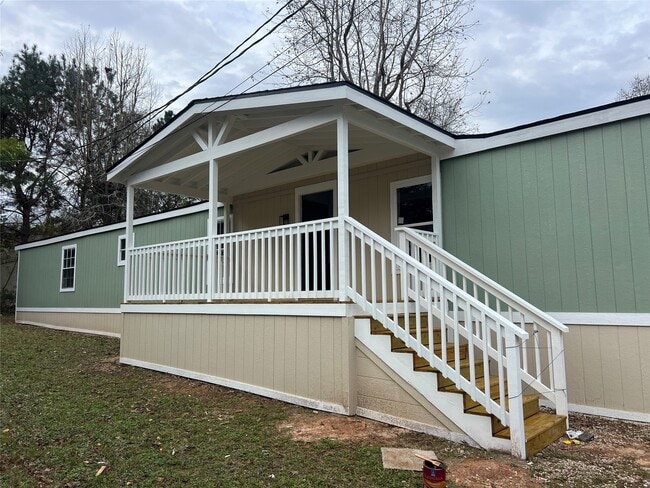 Building Photo - 105 Earl Rd