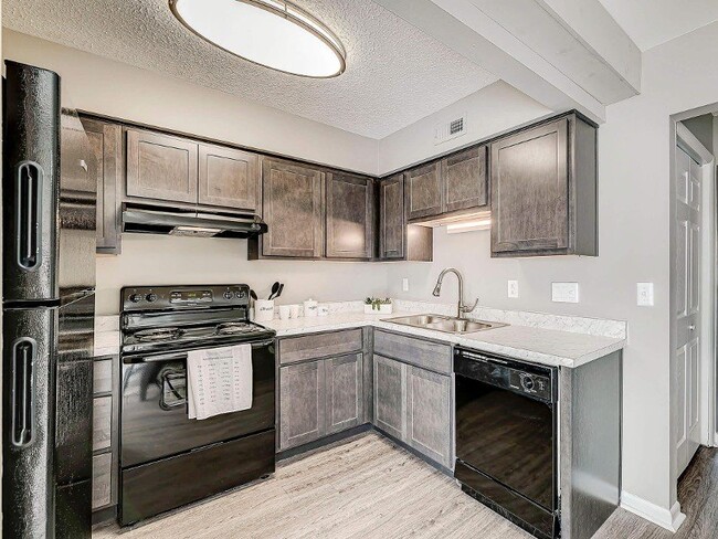 Building Photo - The Parkton Rental