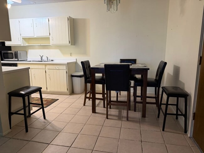 Photo - Fully Furnished Condo - 2 bedroom, 1 bath