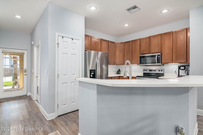 Photo - 206 Tin Roof Ave