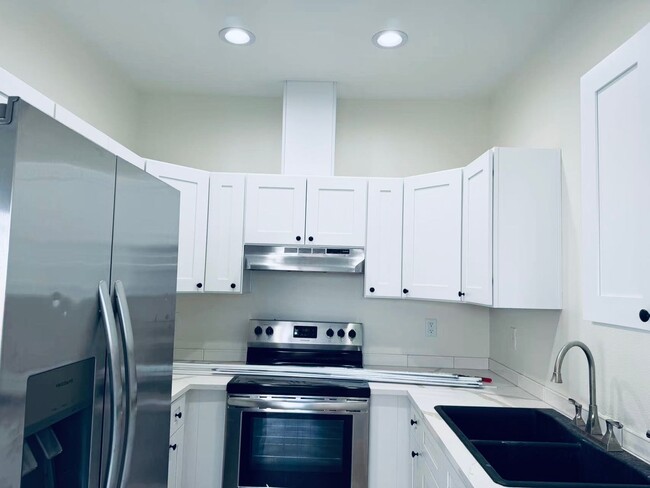 Photo - 1926 SW Washington St