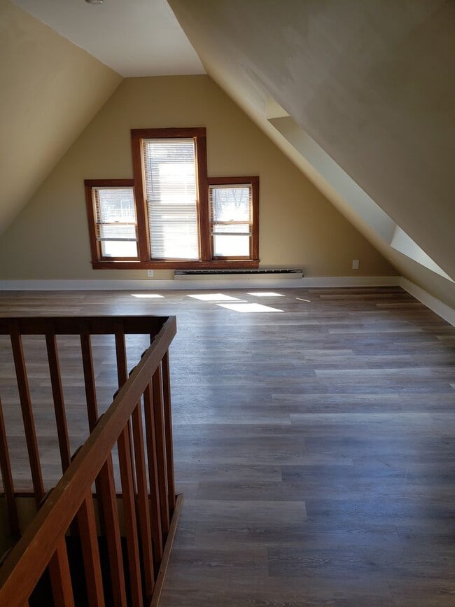 Photo - 9 Lafayette Pl Unit 4