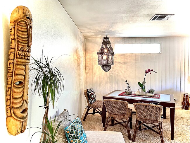 Photo - 406 Crestview Dr
