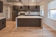 2 Br, 1 BA, Kitchen