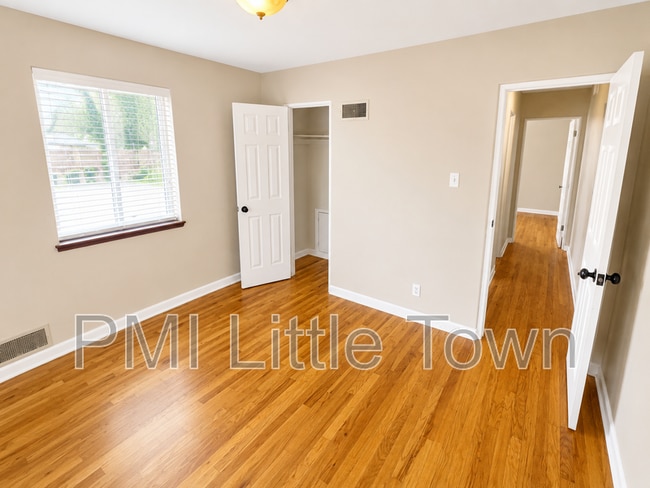 Photo - 3622 Hudson St
