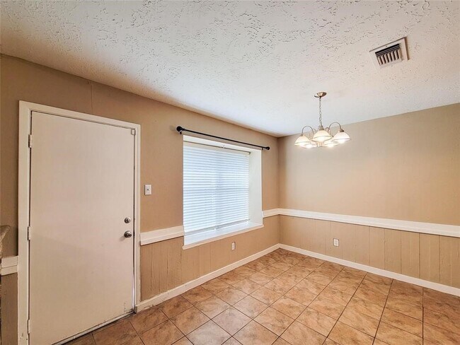 Photo - 20431 Jasperwood Ln