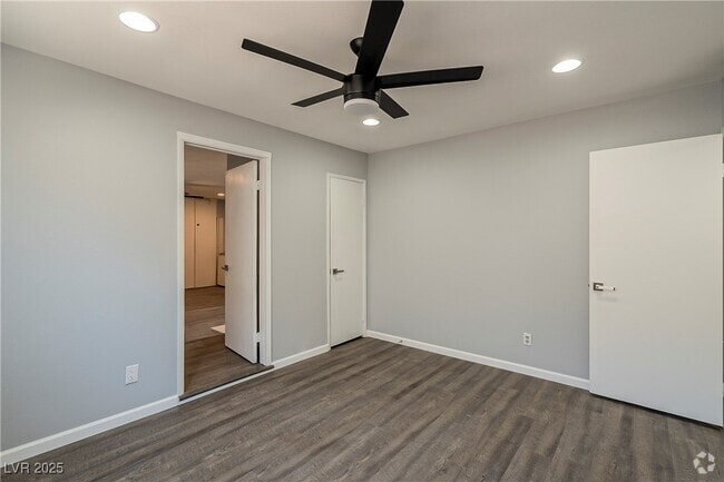 Building Photo - 4401 St Andrews Cir Rental