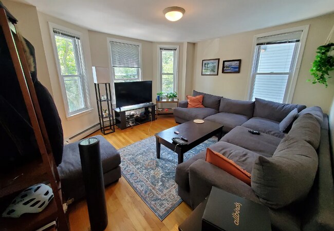 Photo - 280 Pearl St Apartamentos Unidad 3L