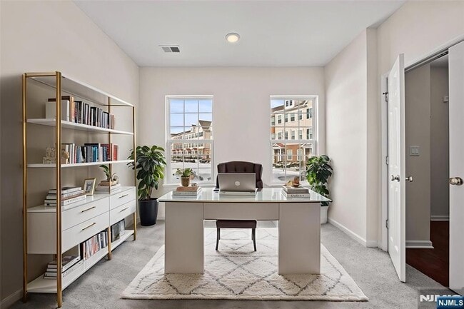 Photo - 9 Landmark Ln Unit 1003