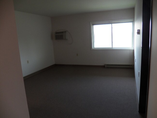 Photo - Hampton Regency Apartments