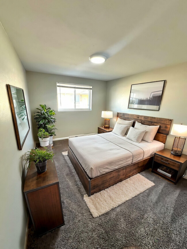 Bedroom - Industrial - 12