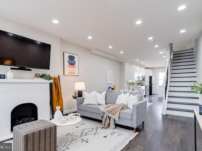Photo - 442 N Linwood Ave