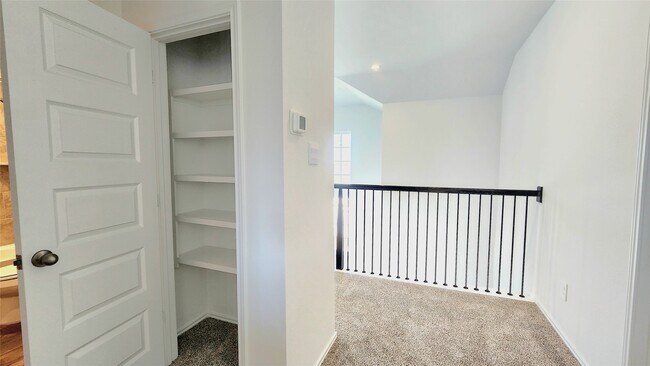 Photo - 4127 Windstone Gln Wy