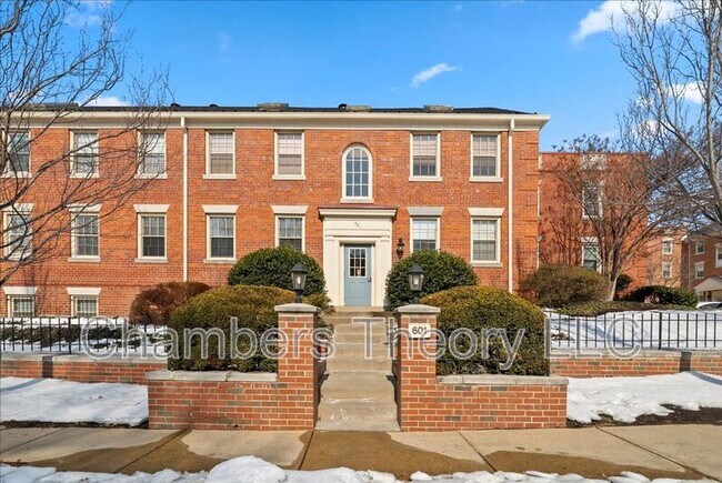 Building Photo - 601 Bashford Ln Unit #1