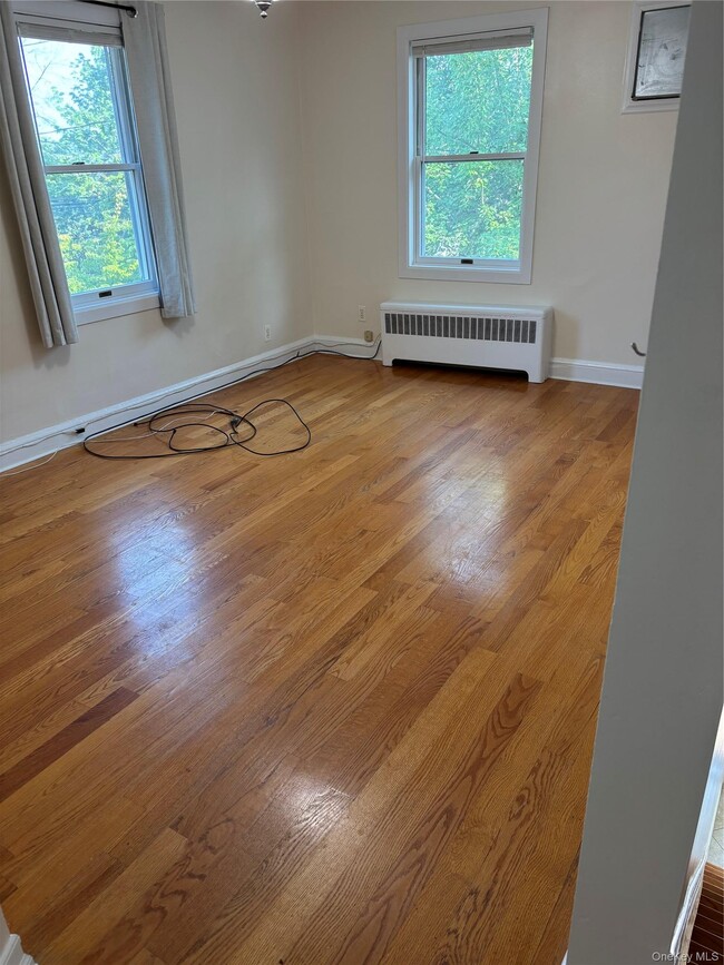 261 Schenck Ave Unit 2nd Floor