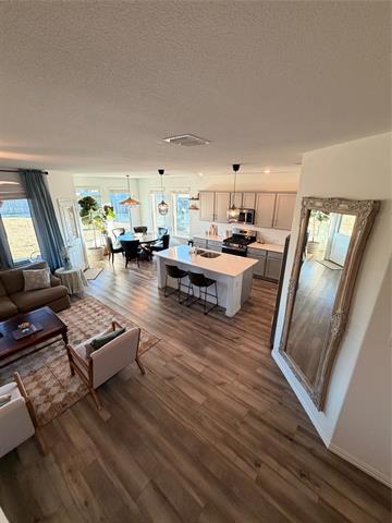 Photo - 3120 Riddler Wy