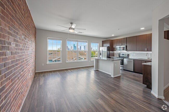 Building Photo - Snag 6 Weeks Free – Apply Today! Rental