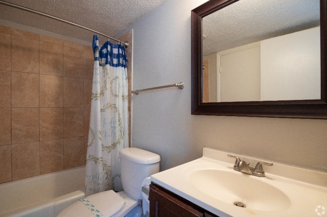 Photo - 3809 W Iowa Ave Unidad 03