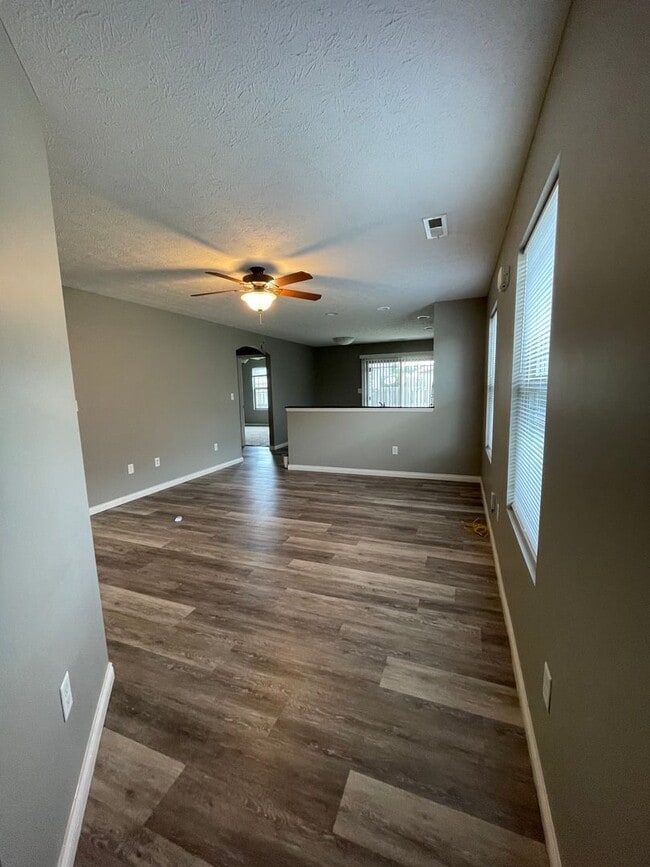 Photo - 1329 Sourgum Ln