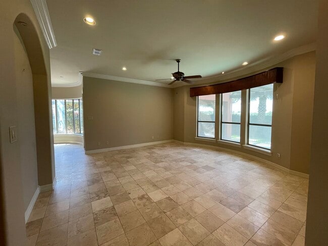 Photo - 232 Middleston Dr