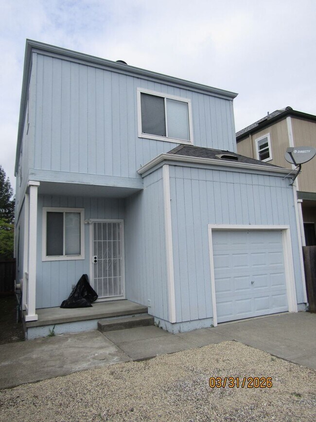 Photo - Beautifully updated single family house available NOW!  $3,000 per month