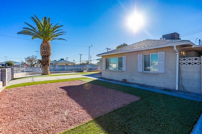 Photo - Nicely Updated 2 Bed, 1 Bath Single Story Home In Established Neighborhood