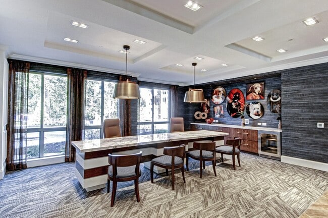 Apartamentos Maybrook — foto de la comunidad