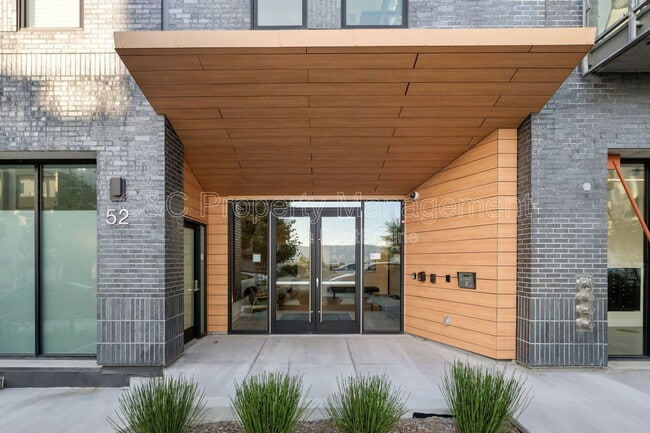 Photo - 52 Kirkwood Ave Unidad 426