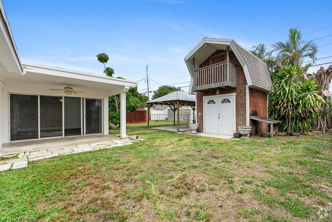 Building Photo - 4331 Birdwood St Rental