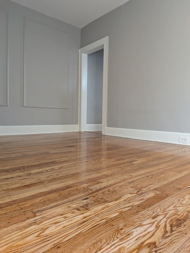 Photo - 380 Bloomfield Ave Unidad 304