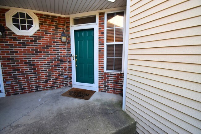 Photo - 5618 Elizabeth Pl