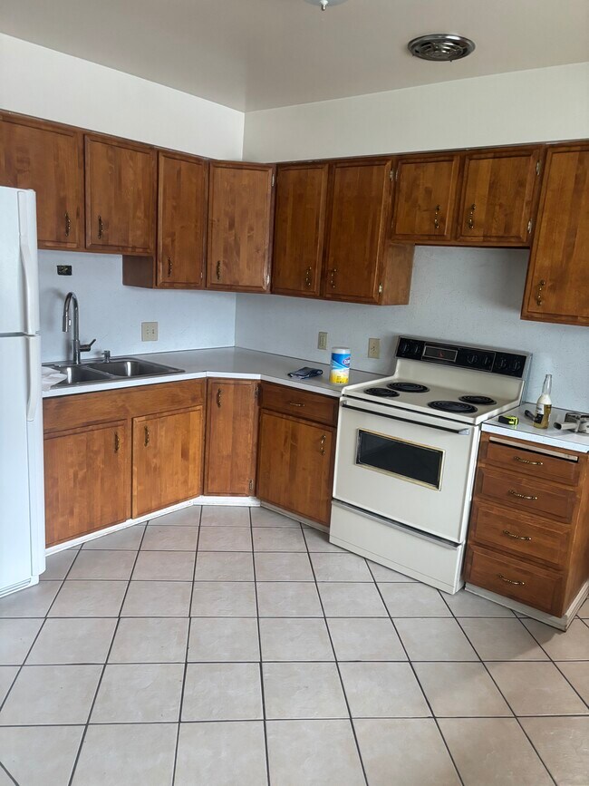 Photo - 3609 Madison Ave Unit 3609 Madison
