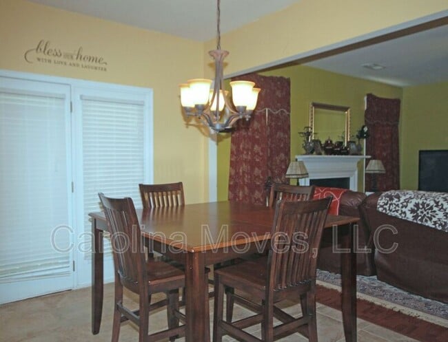 Photo - 108 Tagus Ct