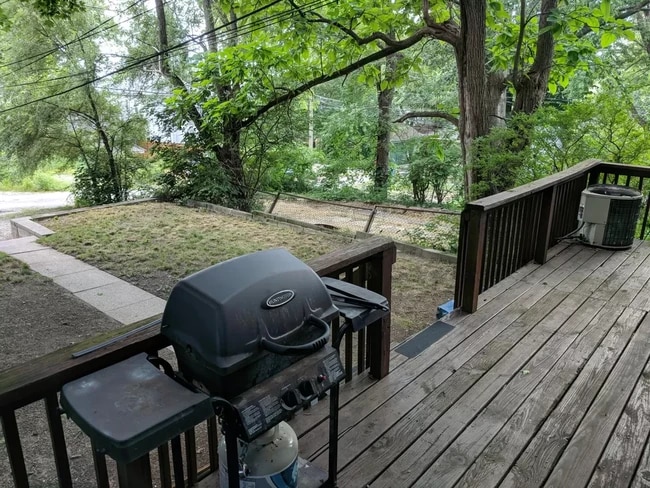 Photo - 223 E Maynard Ave