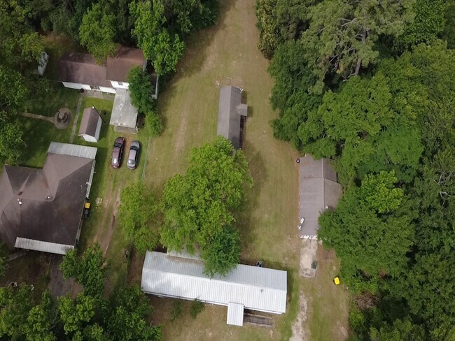 Photo - 1449 Beach Airport Rd