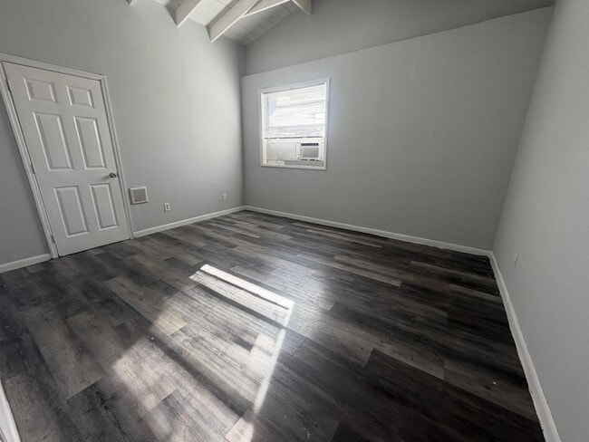 Photo - 2038 SW 12th Ct Unit Front