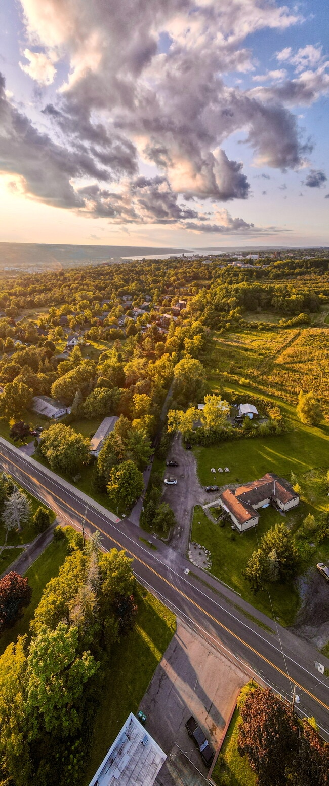 Photo - 138 Honness Ln Unit 2