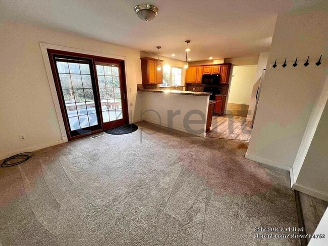 Photo - 16719 NE 20th St