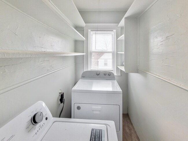 Photo - 37 Juniper St Unit 4
