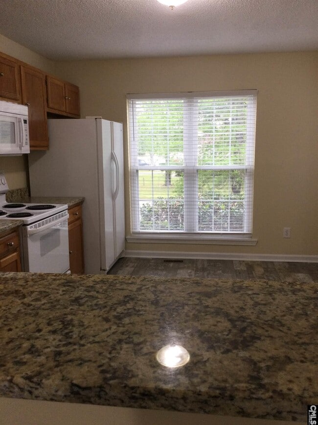 Photo - 15 Lamplighter Ct