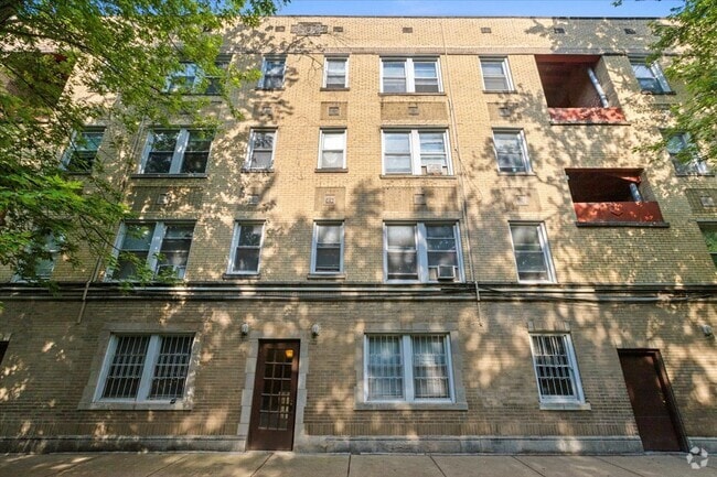 Building Photo - 1800 W Farwell Ave Rental
