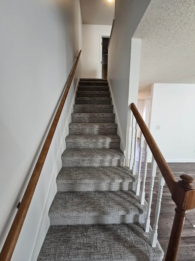 Photo - 1528 Richmond Rd