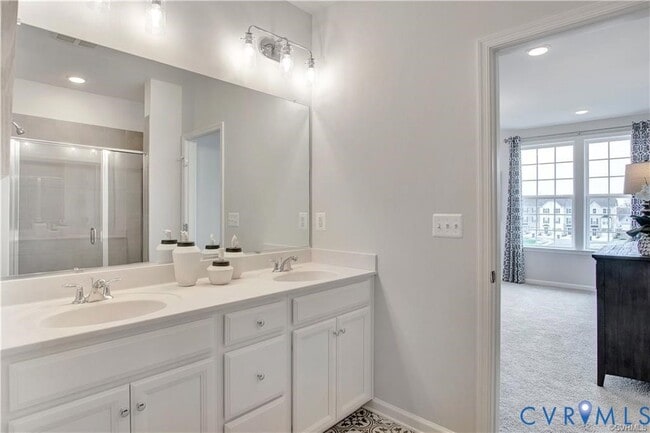 Photo - 8030 Wistar Glen Dr