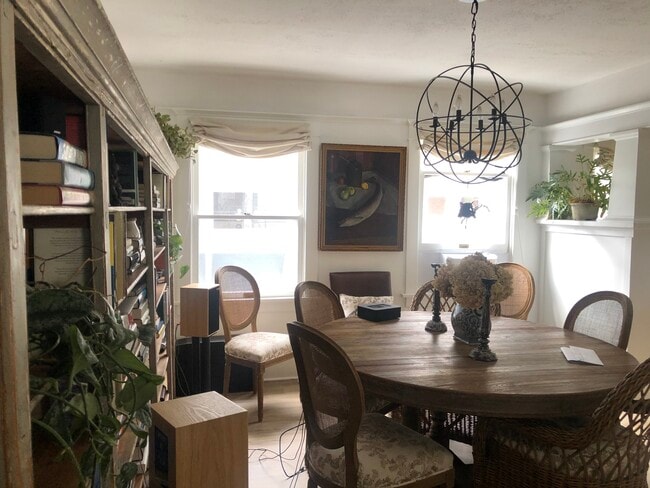 Photo - 2210 6th St