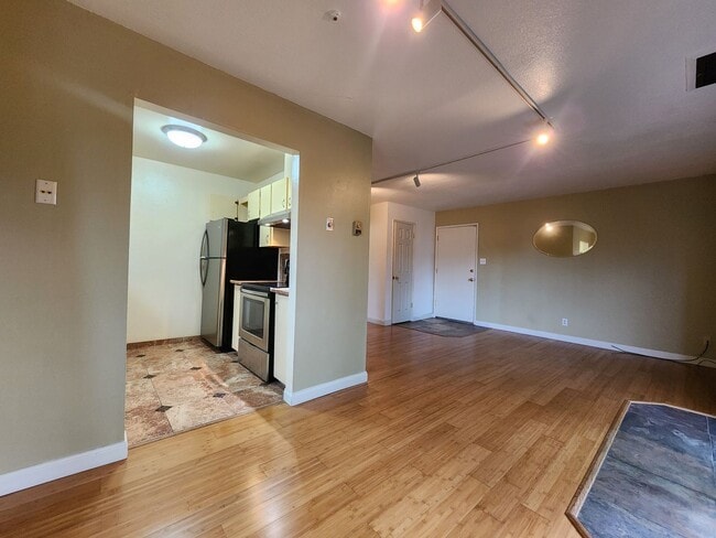 Photo - 2 Bedroom Condo with Garage