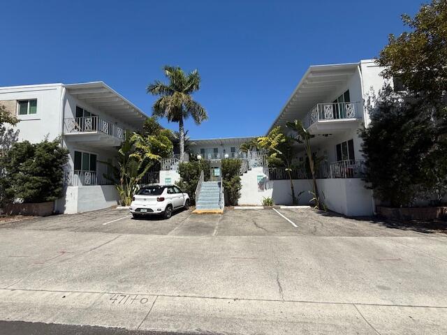 Building Photo - 3 S Lake Dr Unit 3b Rental