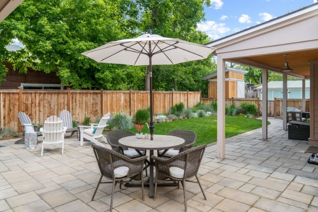 Photo - 419 S 3rd St W Unidad A